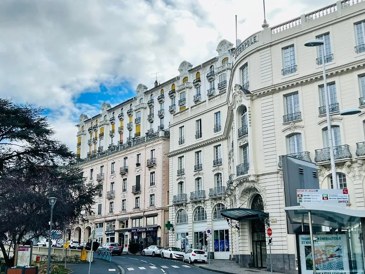 Residence L'Hermitage - Appart Face Aux Thermes Royat