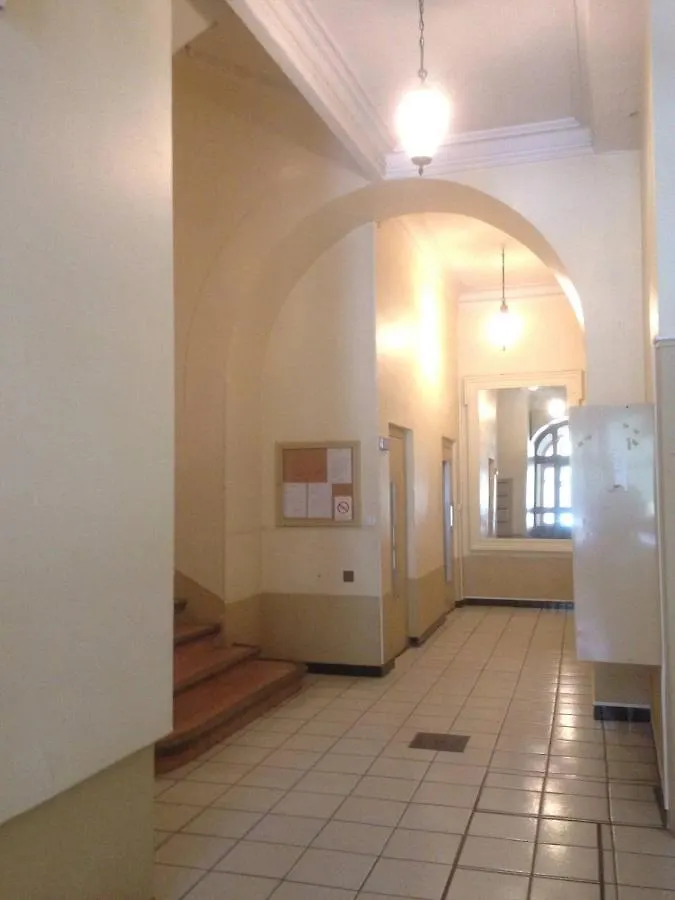 Residence L'Hermitage - Appart Face Aux Thermes Royat Apartment
